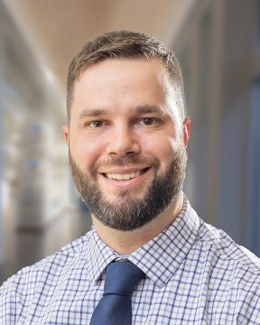 head shot of Aaron Rogers